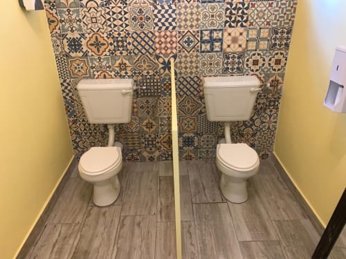 toilet 1